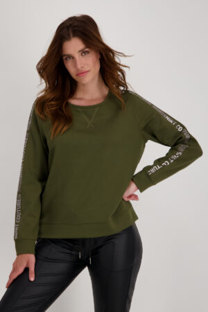 806141_monari-sweatshirt-in-olive-4